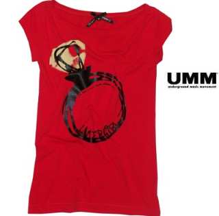 TEMA Destockage  t-shirts UMM femme Chez footloose