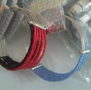 Lots de bijoux et articles divers