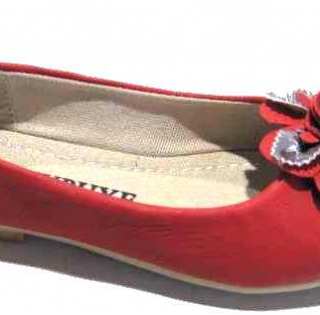 Ballerine fashion fille 4,95 € HT/unité