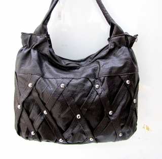 SAC A MAIN EN CUIR SYNTHETIQUE REF 5117 3.95€ HT 