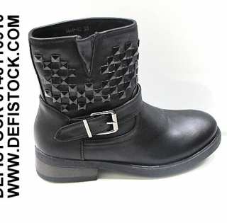 Bottines noir cloutés ref 6513 15.9€ ht 