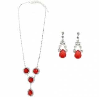 Parure sertie de pierres facettées