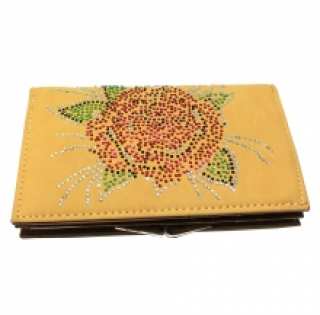 Portefeuille clouté avec motif  rose à perles