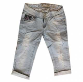 Pantacourt en jeans délavé