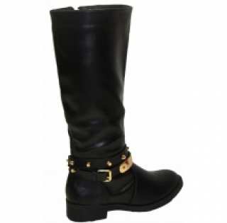 Bottines tendance avec doubles brides cloutées