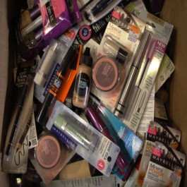 Destockage cosmetiques