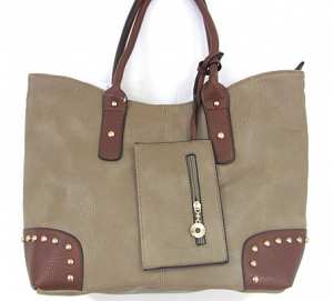 Sac à main clouté simili cuir en SOLDE de 14.95€ a 9,95 € HT/unité  