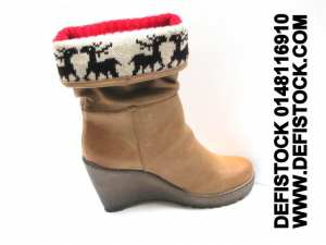 Bottines fourrées hiver 2013 ref 2498 5.9€ ht 