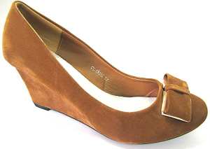 Escarpins compensés ref 6122 3.5€ ht 