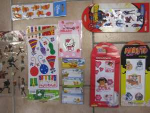 Autocollants, adhésifs, tatouages enfants…