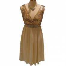 Robe de soirée pailletée avec foulard assortie