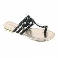 Sandales noires parées de strass