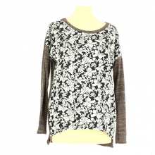 Top chiné avec motif fleuri devant