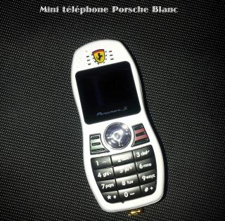 Mini téléphone Porsche PanameraS