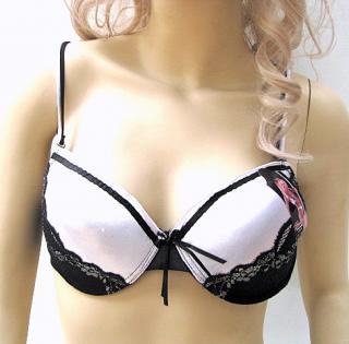 Soutien Gorge Dentelle  Référence : 3420 1.50€ HT