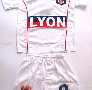 Ensemble foot Lyon 3,90 € HT/unité