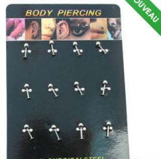 Piercing labret hyper tendance