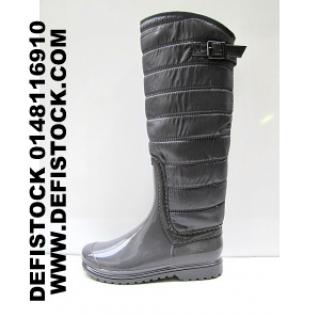 Bottes hiver ref 2457 5.9€ ht 