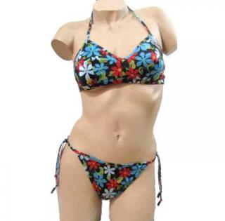 Maillot de bain 3 pcs  3,50 € HT/unité  Référence : 2322 