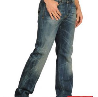 Les Jean's DIESEL homme ref: POIAK 8SV