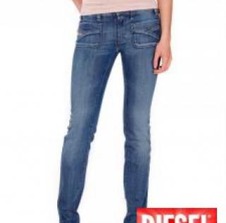 jeans de marque DIESEL femme ref: WENGA 8IG 