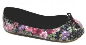 Ballerine fleurie fillette 3,95 € HT/unité