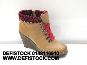 Boots à lacets compensées ref 6213 5.9€ ht 