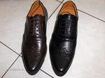 	Chaussures en cuir de marque Dazawa